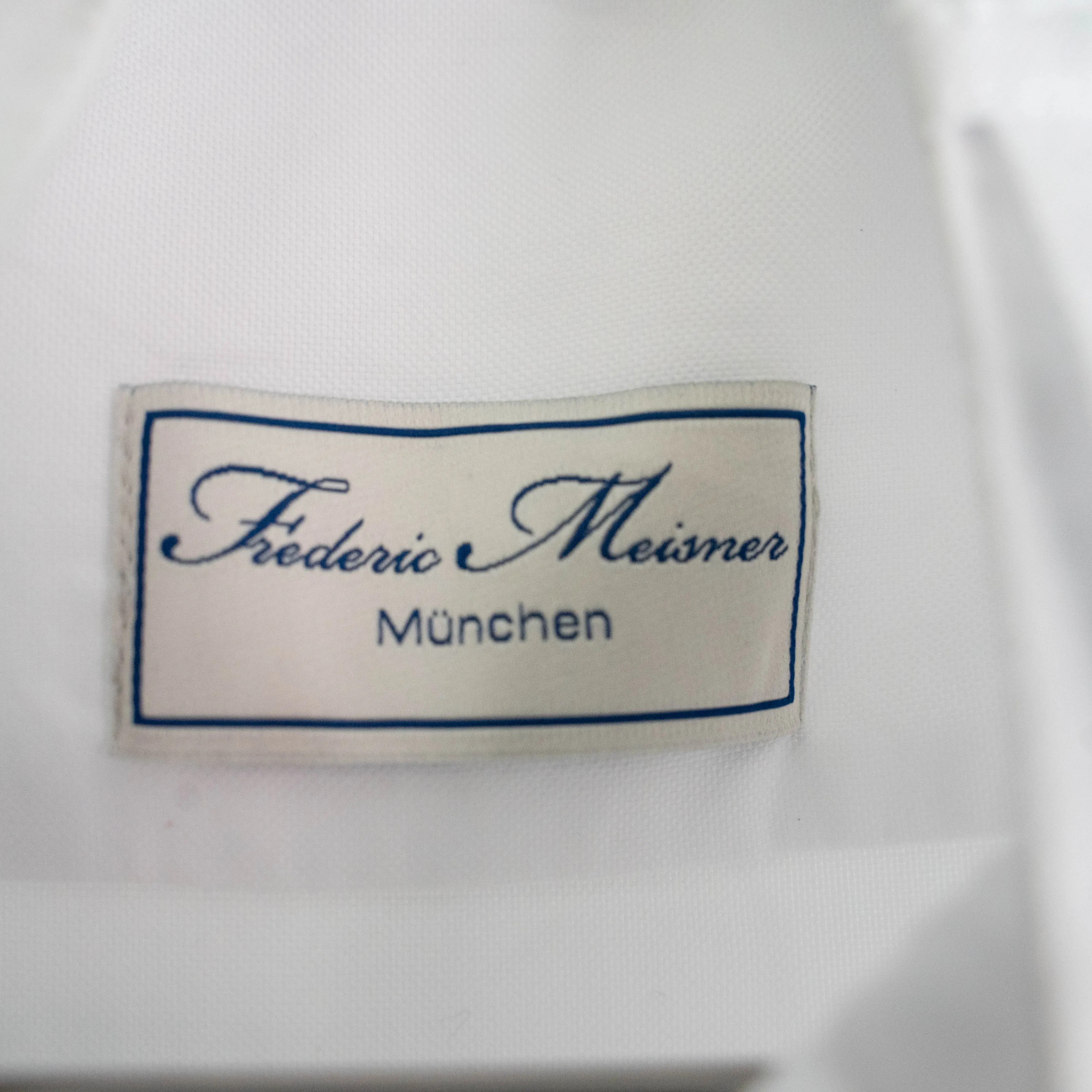 2000s tyrolean like cotton stand collar shirt