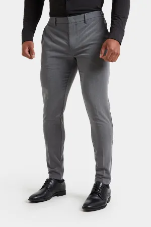Athletic Fit Essential Pants in Charcoal