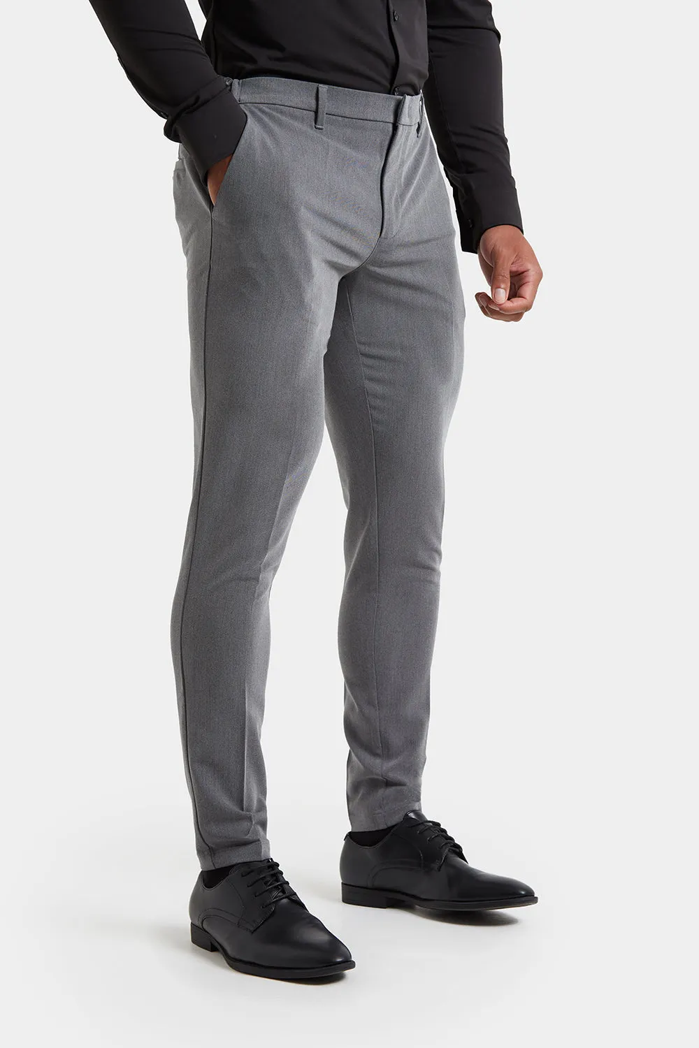 Athletic Fit Essential Pants in Charcoal